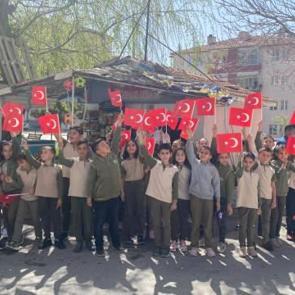 Niğde’de öğrencilerden örnek davranış! 'Zimem Defteri' geleneğini yaşatıyorlar
