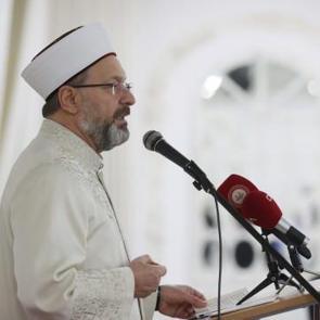 Diyanet İşleri Başkanı Erbaş, Brüksel’deki Türk STK’lar ile iftar yaptı