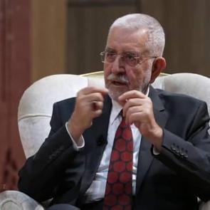 Ömer Tuğrul İnançer: Dua edeceğiniz konuyla ilgili Rabbin esmasını kullanın