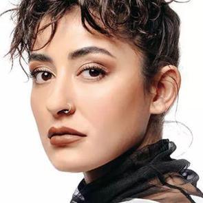 Melek Mosso kimdir ve nerelidir? Melek Mosso şarkıları ve biyografisi