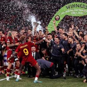 UEFA Avrupa Konferans Ligi'nde şampiyon Roma