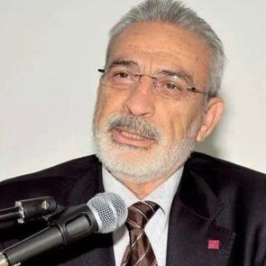 İsmet &Ouml;zel kimdir? Nerelidir ve ka&ccedil; yaşındadır? İsmet &Ouml;zel kitapları...