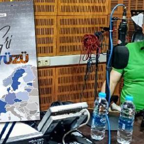 Gezgin öğretmen Salim Yılmaz'ın kitabı çıktı: Gri Gökyüzü Avrupa'da Gezi Notları