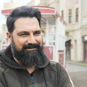 B&uuml;lent İnal kimdir ve nerelidir? B&uuml;lent İnal oynadığı dizileri