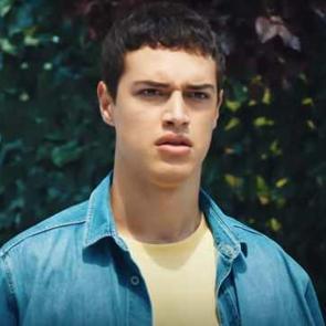 Kaan Mira&ccedil; Sezen kimdir? Ka&ccedil; yaşında? Kaan Mira&ccedil; Sezen'in oynadığı diziler...