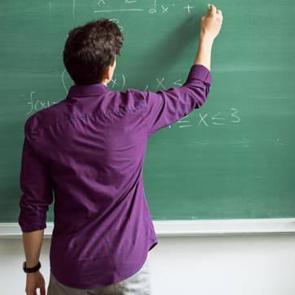 Uzman &ouml;ğretmenlik ve baş&ouml;ğretmenlik başvuru ve sınav takvimi! MEB &Ouml;rnek sorular yayınlandı