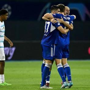 Devler Ligi'nde sezonun ilk ma&ccedil;ı! Chelsea tek golle yıkıldı