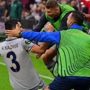 Konferans Ligi'nde haftanın gol&uuml; Hasan Ali Kaldırım'dan!