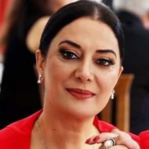 &Uuml;&ccedil; Kız Kardeş 'R&uuml;&ccedil;han' Veda Yurtsever kimdir? Eşi kim? Veda Yurtsever filmleri ve tv dizileri