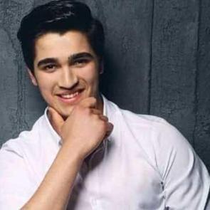 Mert Ramazan Demir kimdir? Yalı &Ccedil;apkını 'Ferit' Mert Ramazan Demir dizileri...