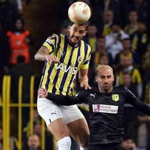 Fenerbah&ccedil;e zirveyi ele ge&ccedil;irdi