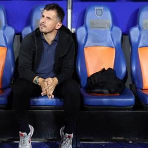 Emre Bel&ouml;zoğlu korkuttu! Basın toplantısına katılamadı