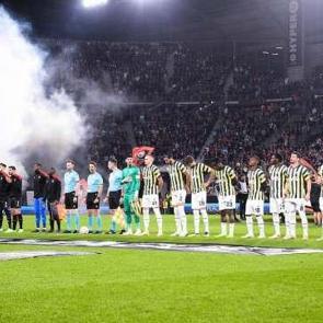 UEFA cezayı kesti! Fenerbah&ccedil;e ve Trabzonspor...