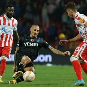 Trabzonspor Sırbistan'da mağlup! Her şeyi son ma&ccedil;a kaldı