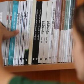 Hediyem Kitap Olsun kampanyasında ilk kitaplar öğrencilere hediye edildi