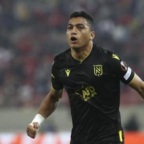 Mostafa Mohamed şov yaptı! Nantes'ı Avrupa&rsquo;da gruptan &ccedil;ıkardı