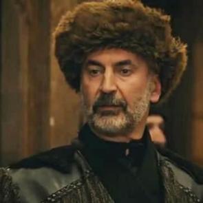 Nurettin U&ccedil;ar kimdir ve aslen nerelidir? Nurettin U&ccedil;ar oynadığı diziler ve hakkında t&uuml;m bilinmeyenler