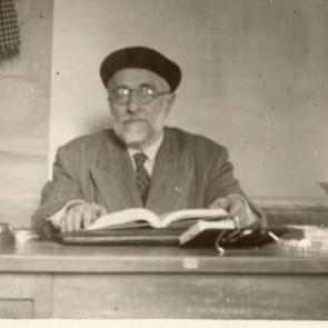 Celaleddin &Ouml;kten'den Sadettin &Ouml;kten'e ilim bu ailede en &ouml;nemli miras