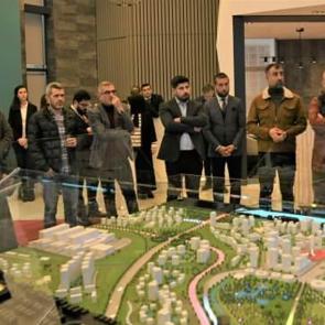 İsra Holding yöneticileri çözüm ortaklarıyla buluştu