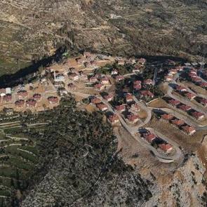 TOKİ, Antalya'da yeni bir köy inşa etti