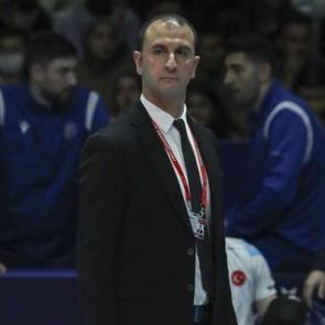 Halkbank, CEV'de liderlik iddiası i&ccedil;in galibiyet arayacak