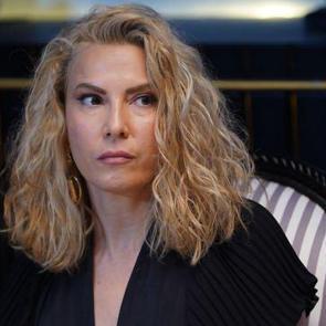 Şebnem D&ouml;nmez kimdir ve ka&ccedil; yaşındadır? Şebnem D&ouml;nmez oynadığı diziler&hellip;