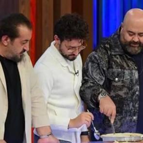Masterchef kim elendi? 25 Aralık'ta yaşanan veda h&uuml;z&uuml;n dolu anlar yaşattı...