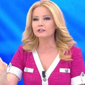 M&uuml;ge Anlı'dan şoke eden itiraf: Yapımcı programdan &ccedil;ekilmemi istedi