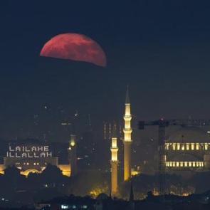 İstanbul 2022'de dünyaca ünlü sanatçıları konuk etti
