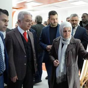 “Ahde vefa” resim sergisi açıldı
