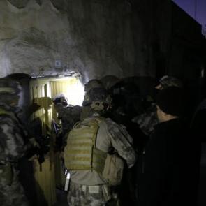 Şanlıurfa'da şafak operasyonu: 60 gözaltı