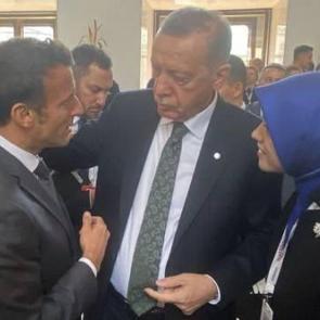 Başkan Erdoğan Macron'u tarif etti: Devlet yönetecek müktesebata sahip değil