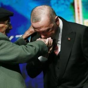 Dedelerin dedesi Bektaş Ergül 109 yaşında vefat etti