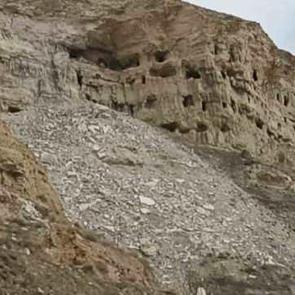 '4 bin yıllık apartman' depremde zarar g&ouml;rd&uuml;