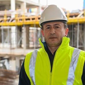 Tuzla’da orta hasarlı binaların tahliye ve yıkım süreci başladı