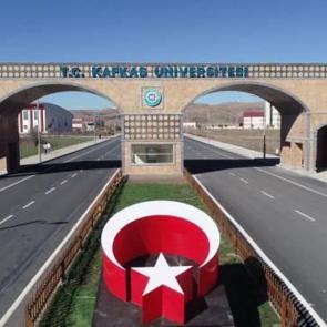 Kafkas &Uuml;niversitesi en az lise mezunu 161 personel alıyor! Başvuru şartları neler?