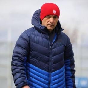 Rıza &Ccedil;alımbay, Fiorentina ma&ccedil;ında destek bekliyor