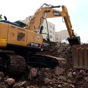 Bakan Kurum: Kahramanmaraş'ta ilk kazmayı vurduk