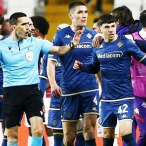 T&uuml;rkiye'deki b&uuml;y&uuml;k rezillik i&ccedil;in UEFA harekete ge&ccedil;ti!