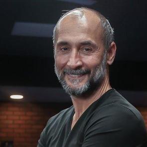 Semih Saygıner kimdir ve aslen nerelidir? Dünya Şampiyonu  Semih Saygıner'ın eşi... 