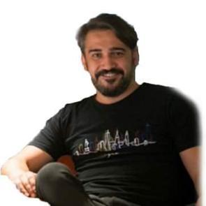 Recai Karag&ouml;z kimdir? Adım Farah y&ouml;netmeni Recai Karag&ouml;z'&uuml;n bilinmeyen hayatı...