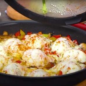 Sebzeli yumurta kapama nasıl yapılır?