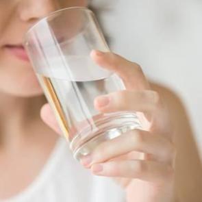 Sabri Ülker Vakfı’ndan oruç tutarken sıvı kaybını önlemek için öneriler