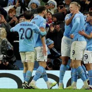 Manchester City tur kapısını araladı! Bayern M&uuml;nih'e acımadılar