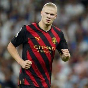 Haaland'ın babası ortalığı karıştırdı! Stadyumdan atıldı