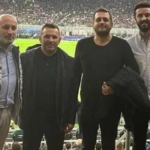 Okan Buruk ve Cenk Erg&uuml;n dev derbiyi yerinde izledi