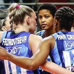 Şampiyonluk i&ccedil;in b&uuml;y&uuml;k avantaj! Fenerbah&ccedil;e seriyi 2-0 yaptı