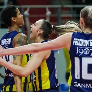 Sultanlar Ligi'nde şampiyon Fenerbah&ccedil;e!