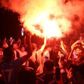 Manchester City'nin Şampiyonlar Ligi şampiyonluğu, Taksim'de kutlandı