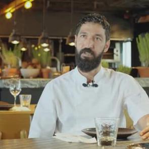 Yılmaz &Ouml;zt&uuml;rk kimdir? Daha &ouml;nce hangi programdaydı? Masterchef'in yeni j&uuml;risi Yılmaz &Ouml;zt&uuml;rk hayatı